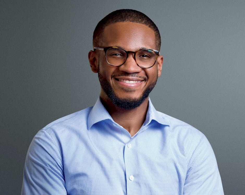 Lavandez Van T. Jones headshot